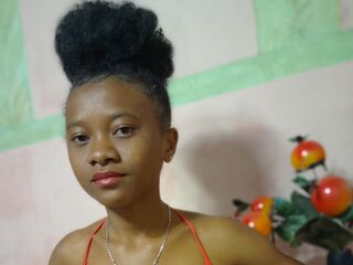 AlphonsineRazafy's Porn cam Profile Image